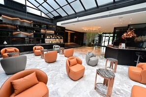 Lobby sitting area - Sun Hao Hotel.Taichung (Taichung)
