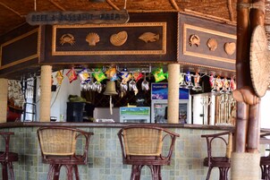 Poolside bar
