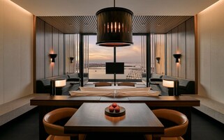 Estúdio grand (Marina) | Frigobar, cofres nos quartos, escrivaninha, cortinas blackout