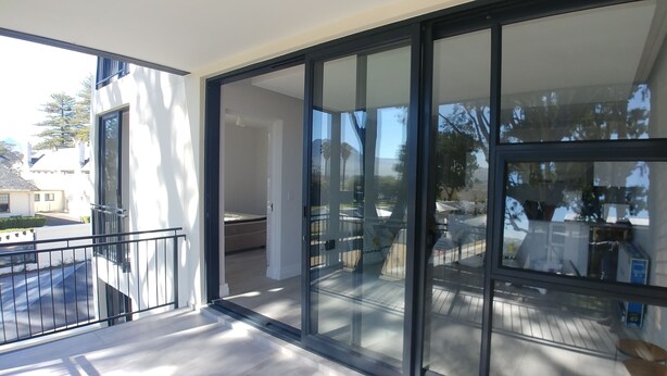 View from property - UniqueStay Paardevlei Deluxe Apartment (Cape Town)