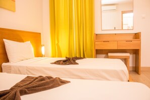 Apartment | 2 bedrooms, in-room safe, desk, blackout curtains - Private Holiday Home Villa Verde Resort (Sal)