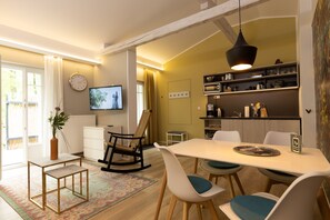 Apartemen Keluarga | Area keluarga | TV layar datar