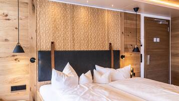 1 Schlafzimmer, Zimmersafe, Schreibtisch, WLAN