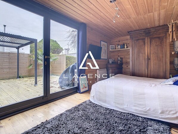 3 bedrooms, free WiFi - 3-bedroom house with terrace, pets allowed, parking (Cucq-Stella Plage)