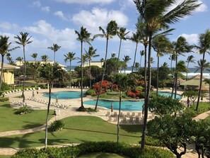 Outdoor pool - Deluxe Room w/King Bd, Ocean/Pool views, New Furnishings!, No Resort Fee (Lihue)