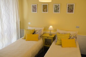 Quarto casal ou duplo | Wi-Fi de cortesia, roupa de cama