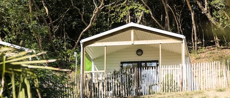 Comfort Cottage, 2 Bedrooms | Terrace/patio