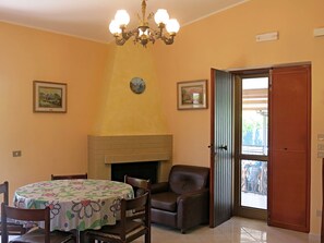 Vila, 2 quartos | Opções para refeição no quarto