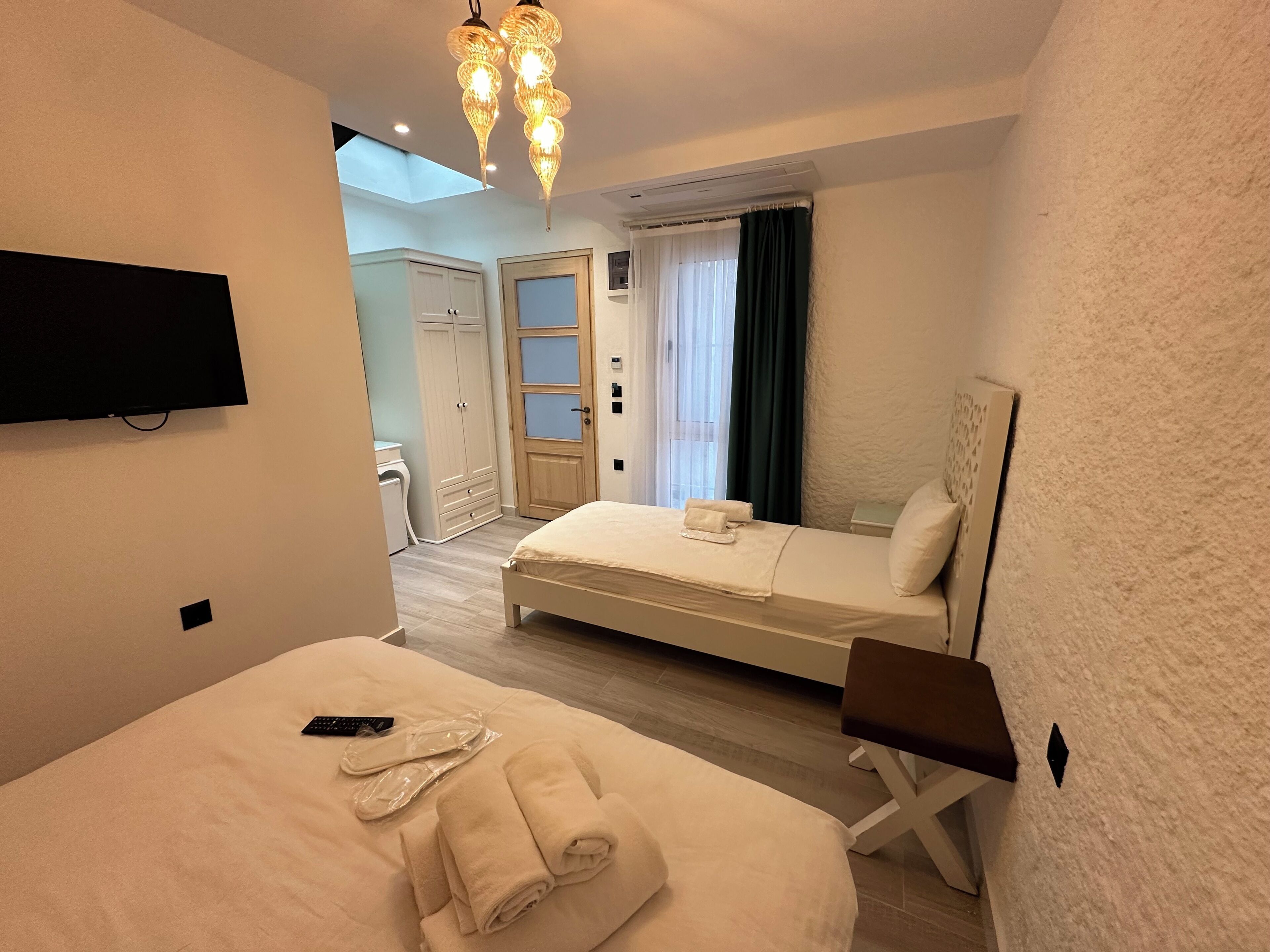 superior triple room, 1 bedroom | 1 bedroom, premium bedding, minibar, in-room safe