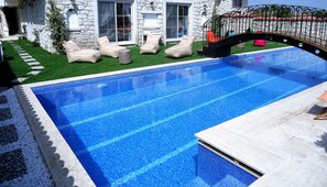 Piscina all'aperto