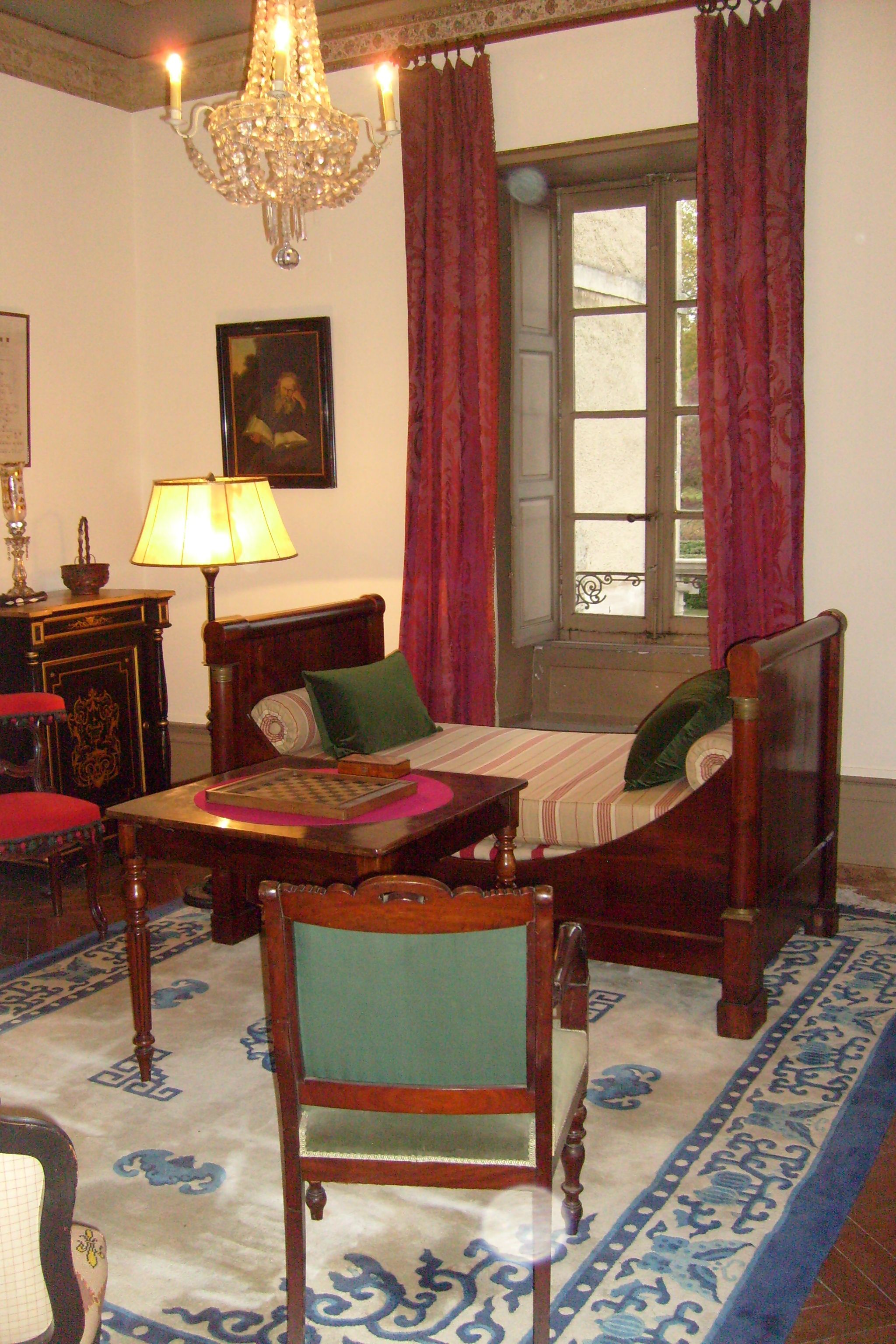 Triple Room | Individually decorated, individually furnished, desk, blackout curtains