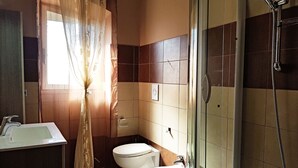 Bathroom - Cary-Villa 300mt dal mare (Fondi)