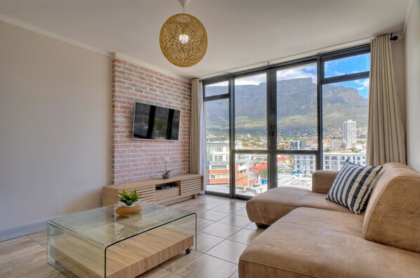 Leilighet, 1 soverom | Oppholdsområde | Flatskjerm-TV