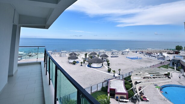 View from property - Hotel Alcor (Constanta)