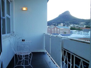 Apartment, 1 Bedroom | Balcony - Overbeek (Cape Town)