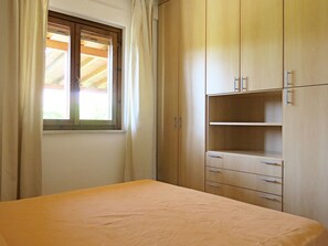 Villa, 2 Schlafzimmer | 2 Schlafzimmer, Schreibtisch