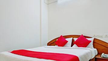 Double or Twin Room | Free WiFi