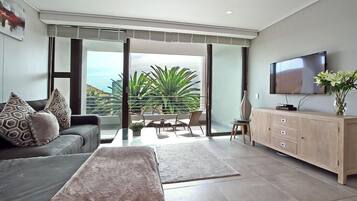 1 bedroom, iron/ironing board, bed sheets