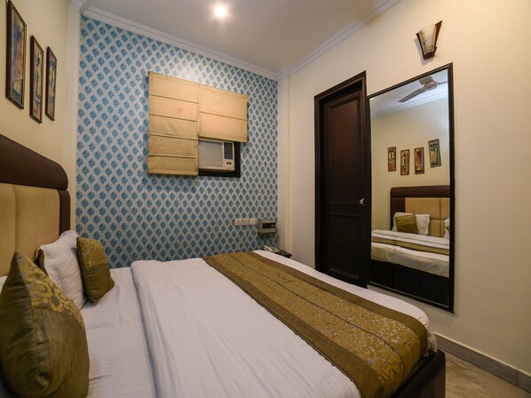 Double or Twin Room | Free WiFi