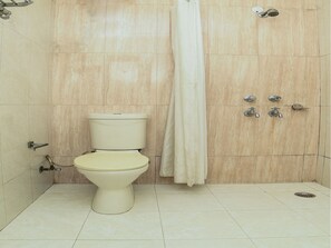 Double or Twin Room | Bathroom | Shower, rainfall showerhead, free toiletries, towels