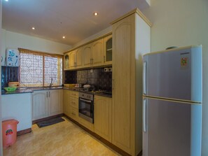 Double or Twin Room | Private kitchen - OYO 12867 Home Luxurious 2BHK Near Airport (Vasco da Gama)