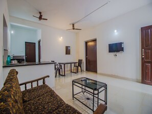 Double or Twin Room | Living area | LED TV - OYO 12872 Home 1BHK Siolim (Siolim)