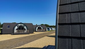 Side Entry Pod (no pets allowed) | 1 間臥室、遮光布/窗簾、熨斗/熨衣板、免費無線上網