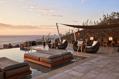 Lounge. Mykonos Bliss - Cozy Suites, Adults Only Hotel