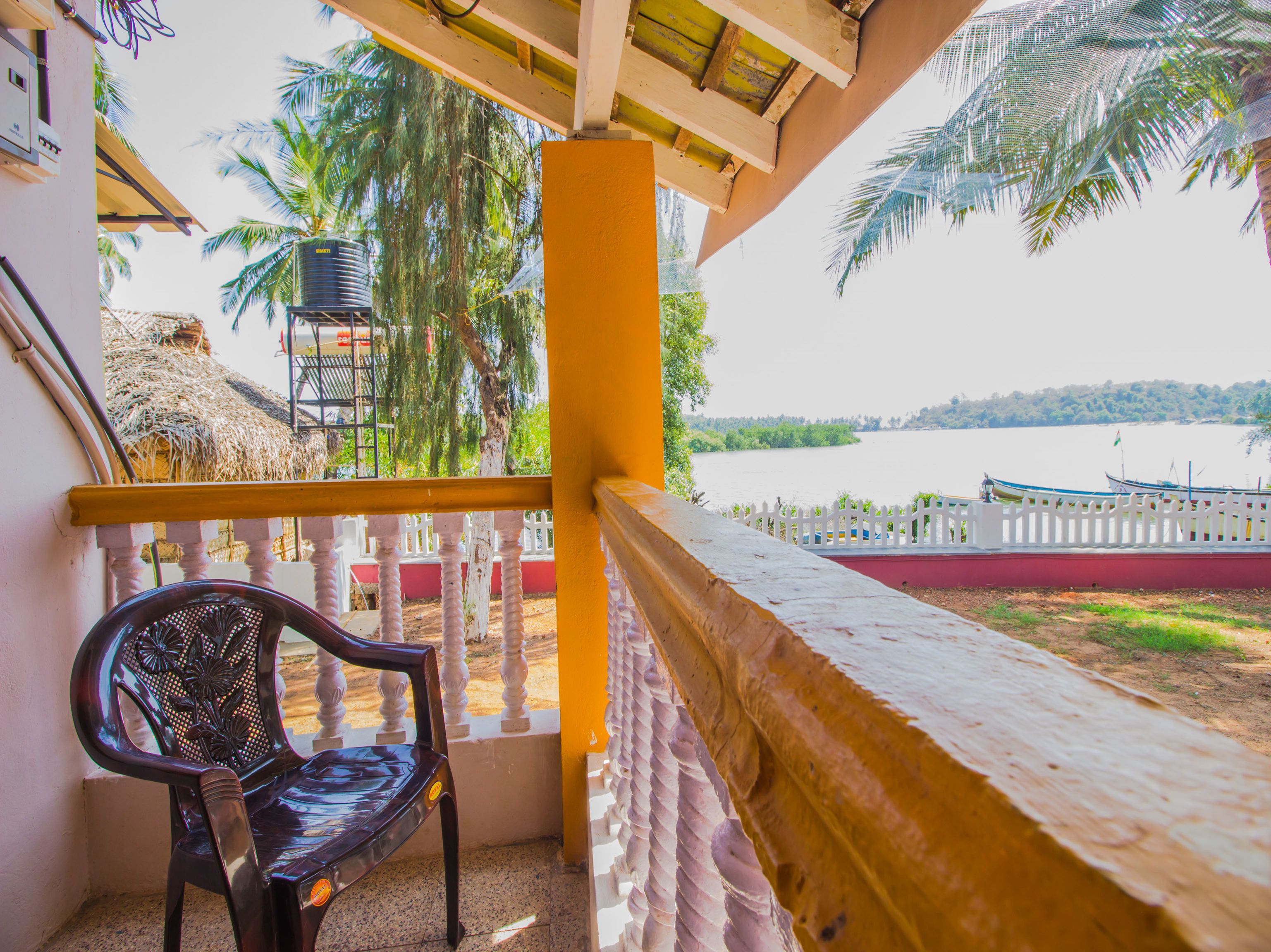 Double or Twin Room | Balcony