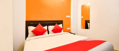 Classic Room | 1 bedroom, free WiFi, bed sheets