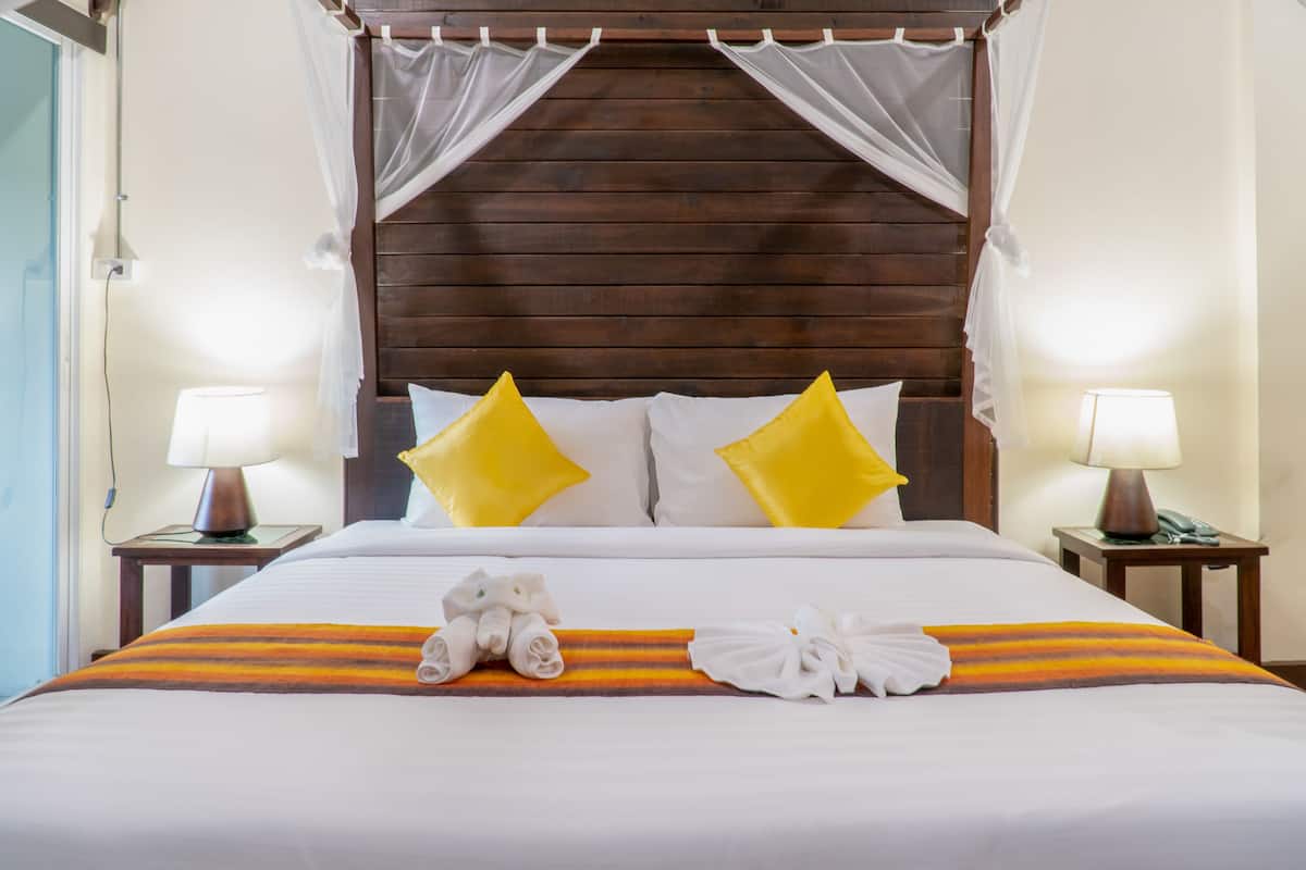 In-room safe, desk, blackout curtains, free WiFi