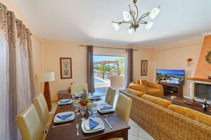 Breakfast area - Villa Sofia (Corfu)