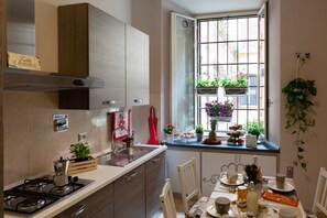 Interior - Isabel Guest House (Rome)