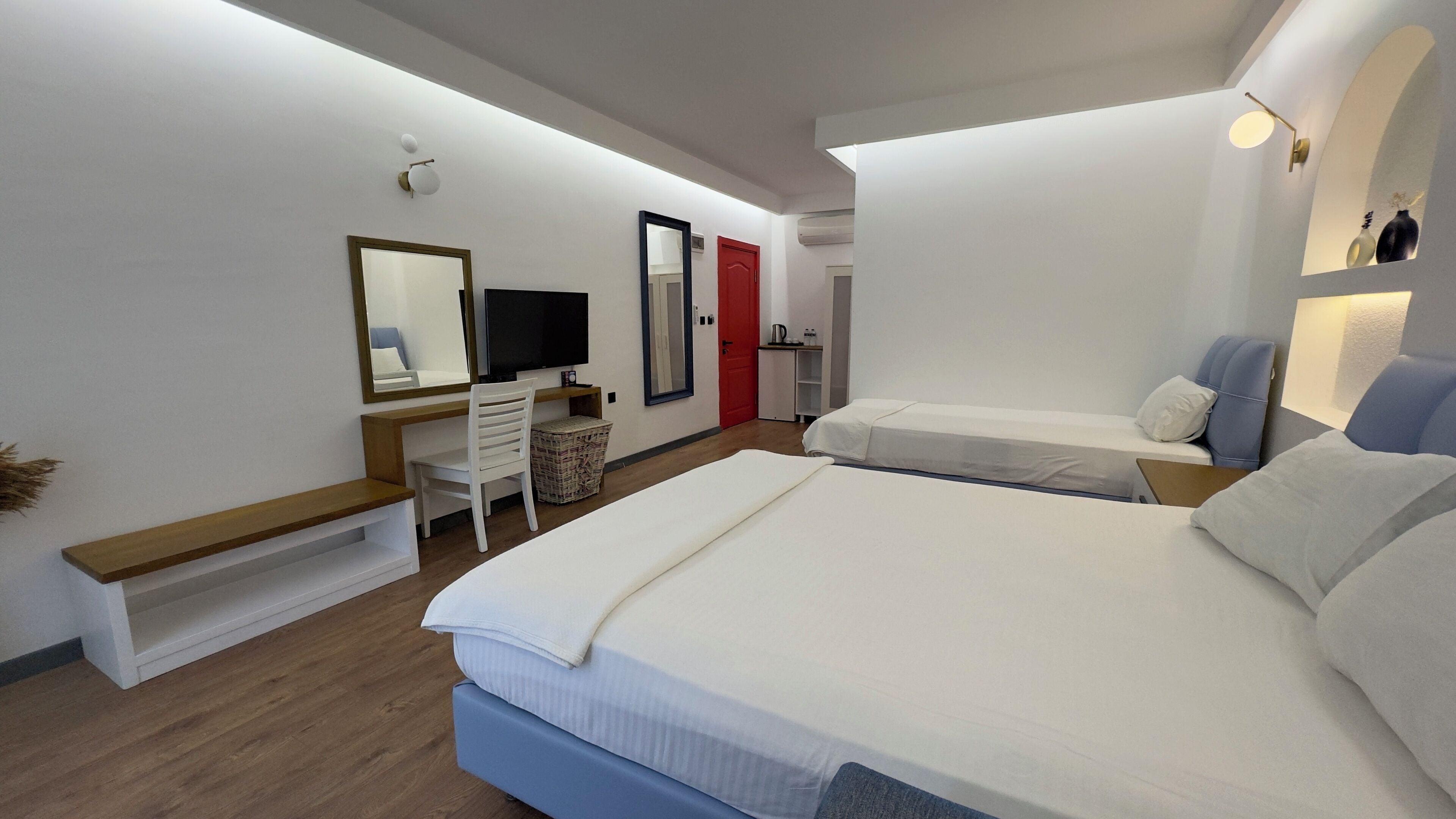 standard triple room, balcony | 1 bedroom, egyptian cotton sheets, premium bedding, down duvets