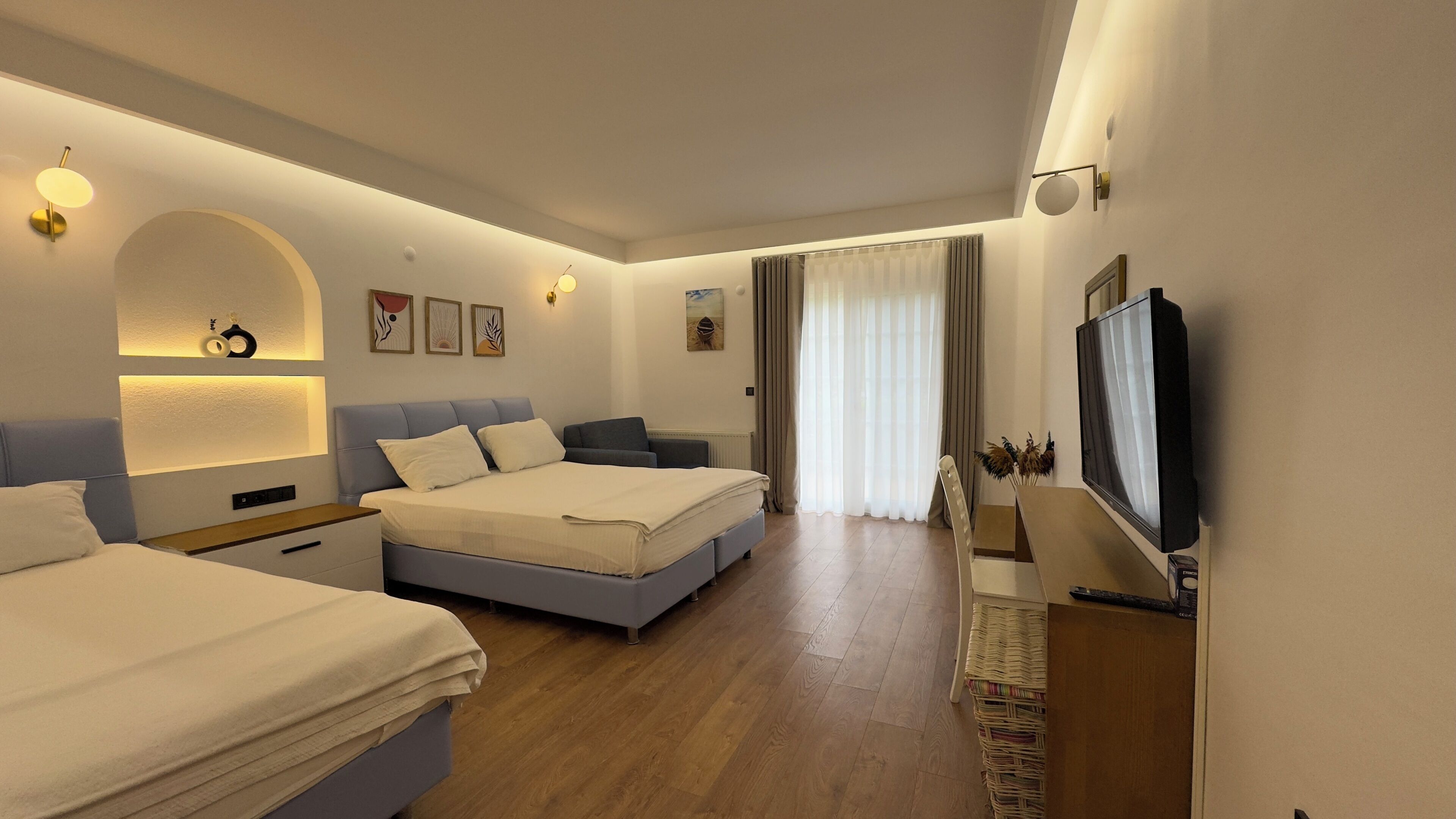 standard triple room, balcony | 1 bedroom, egyptian cotton sheets, premium bedding, down duvets