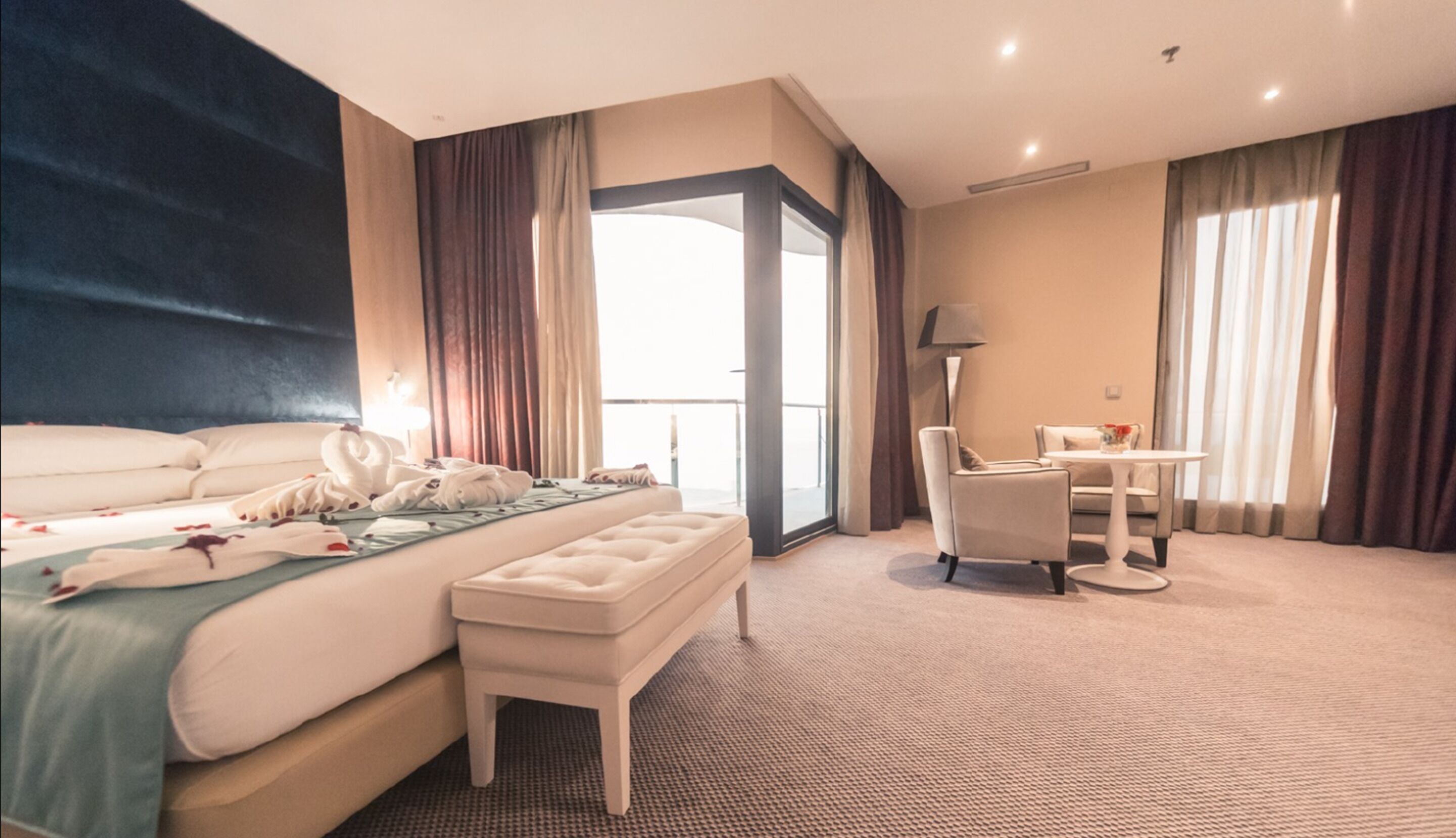 1 bedroom, minibar, in-room safe, desk