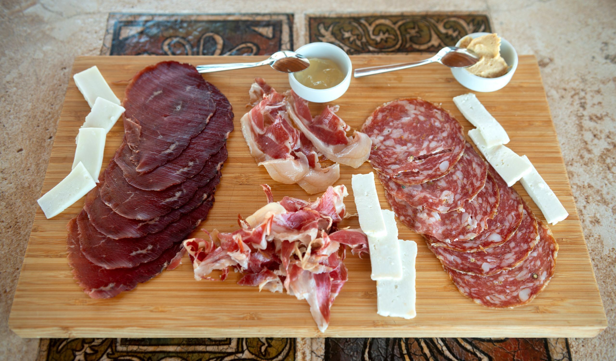 free daily cooked-to-order breakfast