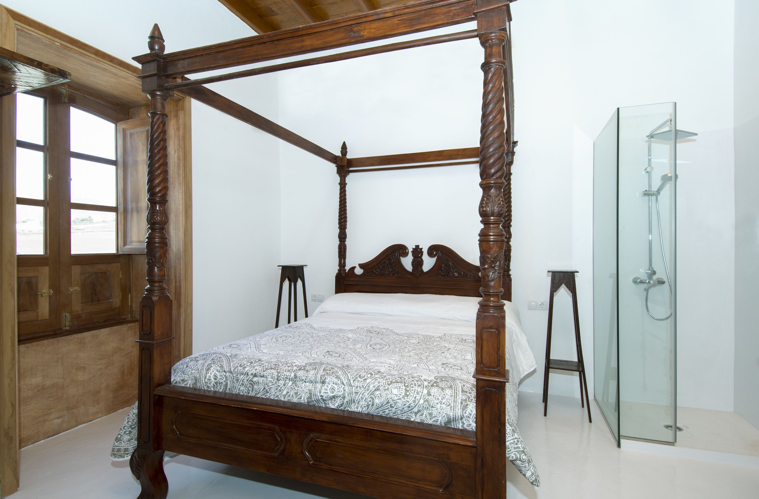 superior double room, ocean view | free minibar, individually furnished, soundproofing, free wifi