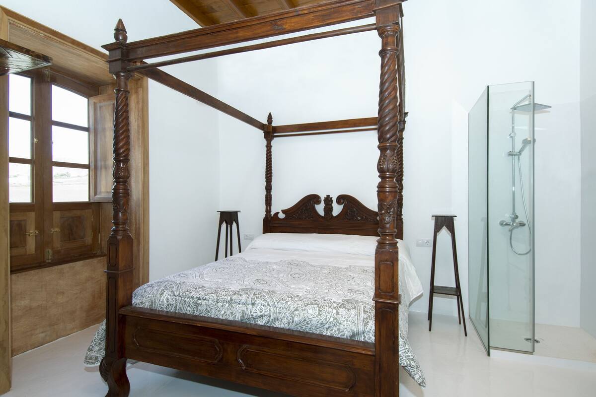 superior double room, ocean view | free minibar, individually furnished, soundproofing, free wifi