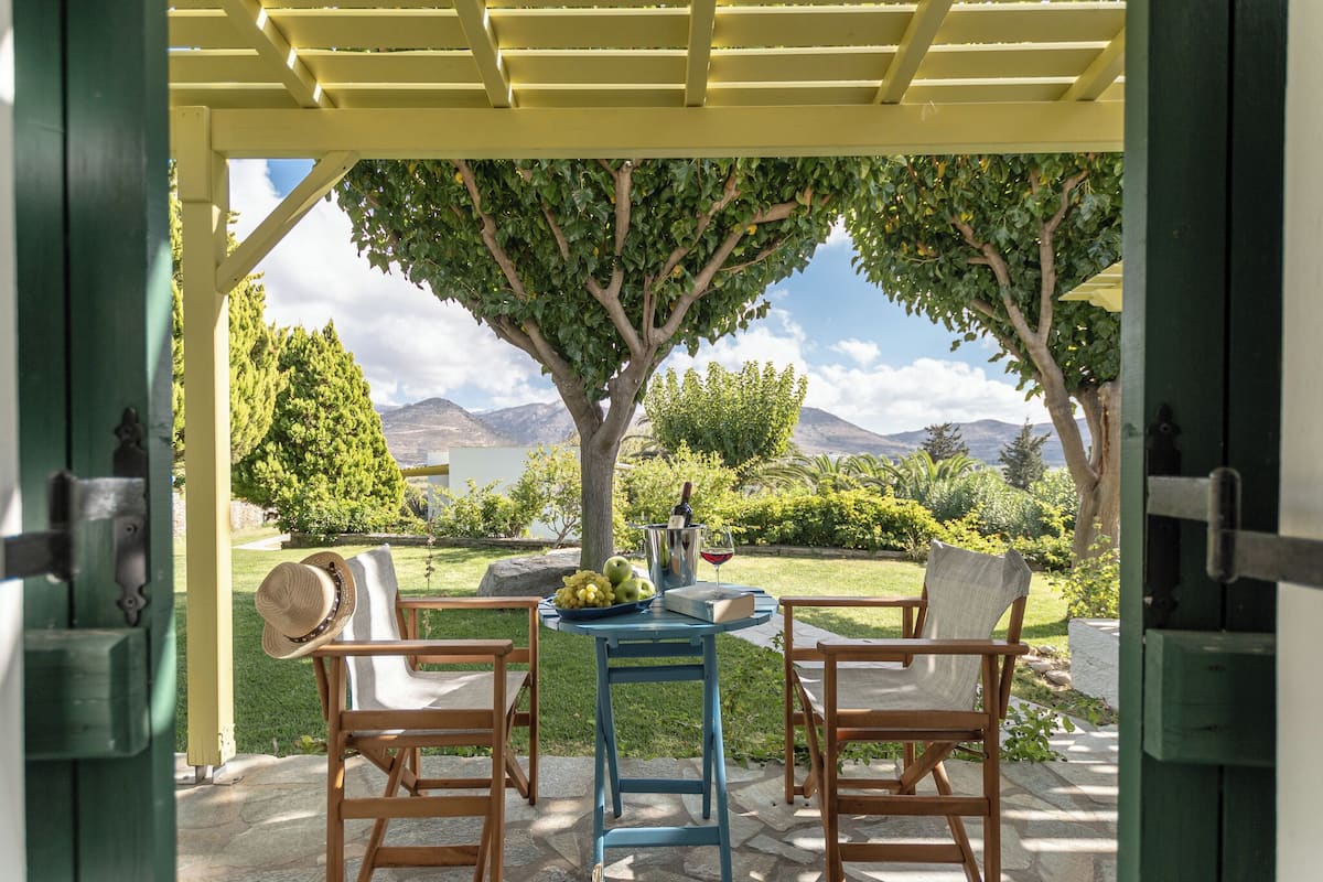 Deluxe Family Studio with Private Terrace Superior Studio | Garden view
