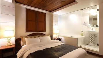 1 bedroom, down comforters, free WiFi, bed sheets
