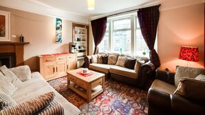 Lounge - Braeriach Hotel, Highlands Scotland (Newtonmore)