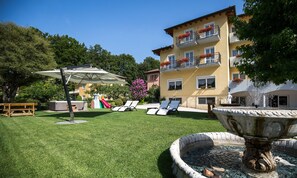 Property grounds - Hotel Daniela (Levico Terme)