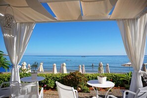 Dining - Talgo Apartments (Hersonissos)