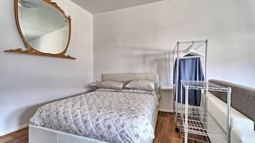 1 chambre, fer et planche Ă  repasser, accĂšs Internet, draps fournis