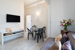 Smart TV - Windows on Florence - Santa Croce apartment (Firenze)