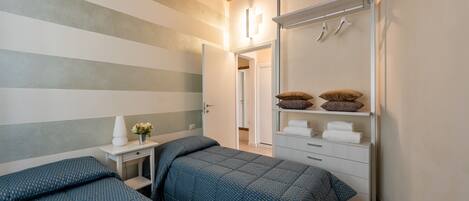 2 bedrooms, in-room safe, desk, soundproofing