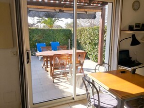 Dining - Homerez - House in Le Barcarès, beaches (Le Barcarès)