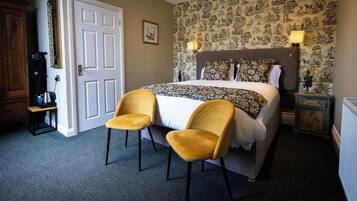 Deluxe tweepersoonskamer, en-suite badkamer | Luxe beddengoed, individueel gedecoreerd, individueel gemeubileerd