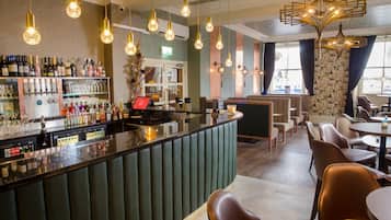 2 quầy bar/khu lounge